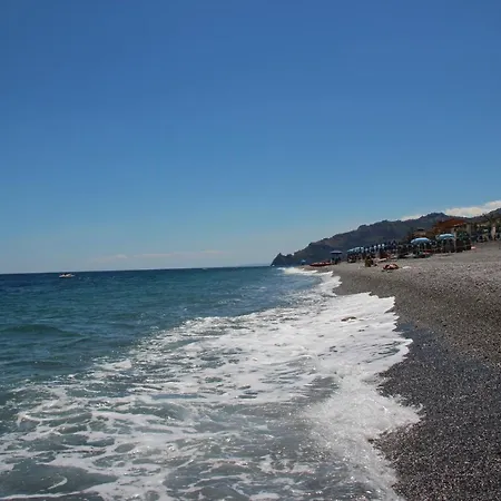 Bed & Breakfast La Sirena Santa Teresa Di Riva