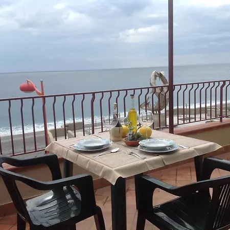 La Sirena 3* Santa Teresa Di Riva