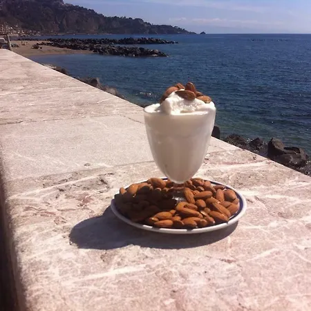 La Sirena Bed & Breakfast 3*